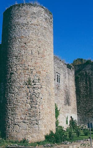 Torre del castillo de Arenas de San Pedro